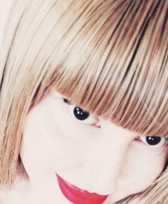 Мои услуги нацелены на твое наслаждение и удовлетворение. Я знаю, как доставить тебе незабываемое удовольствие. Мое опытное тело и чувственные прикосновения приведут тебя к вершине блаженства. У меня есть множество положительных отзывов от моих довольных клиентов, которые остались довольны моей работой. Ты можешь увидеть мои фотографии на сайте и убедиться во мне сам. Жду тебя в Москве, чтобы сделать нашу встречу незабываемой и полной страсти. 💋🌹✨ 6897, 26 лет